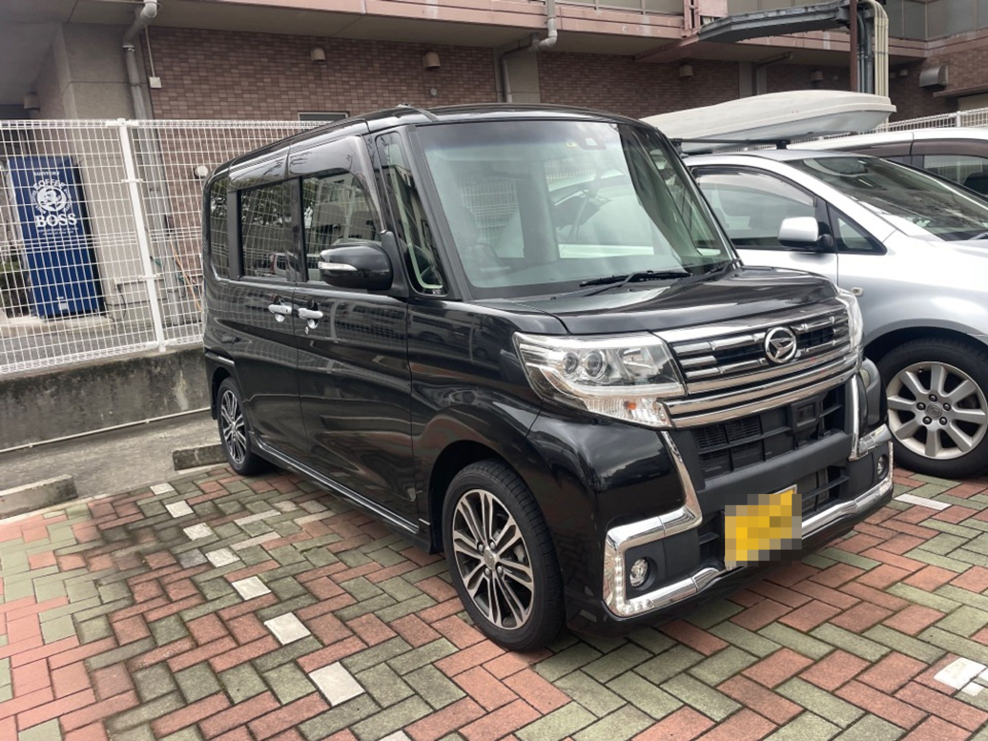 外装右前