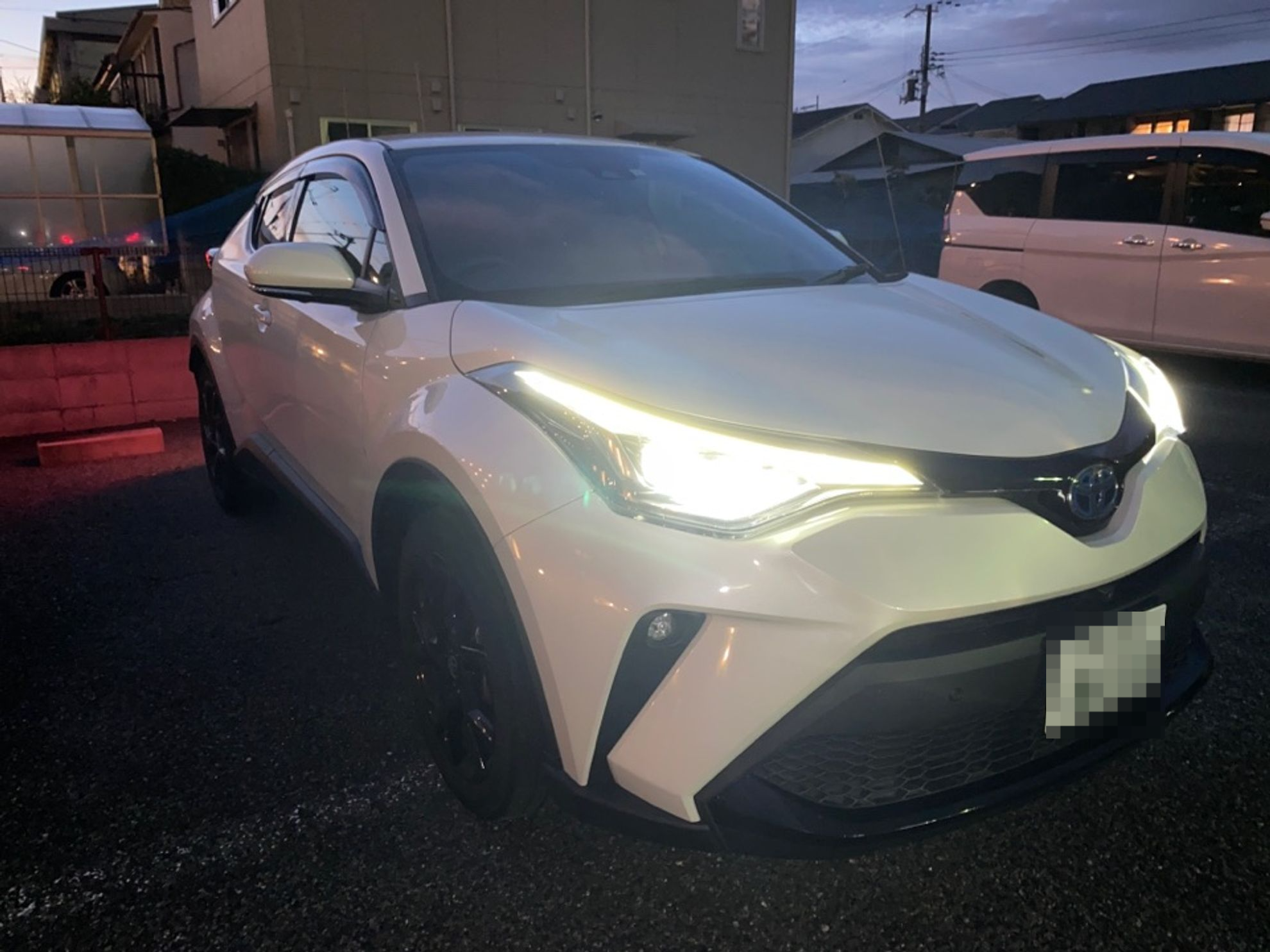 外装右前