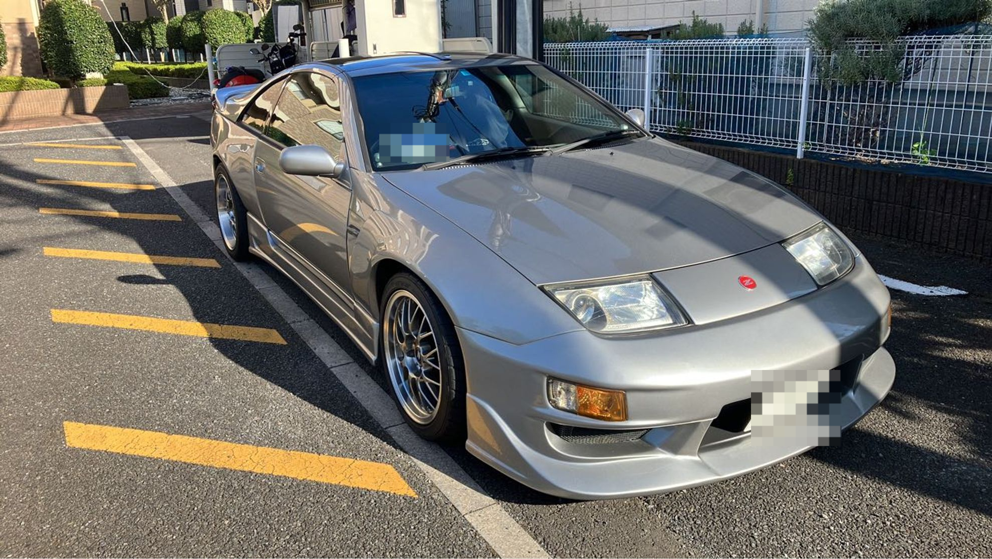 外装右前