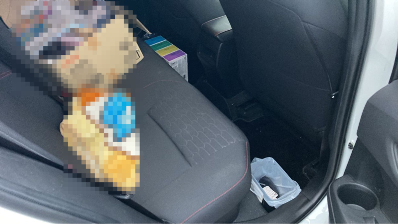 内装後方シート