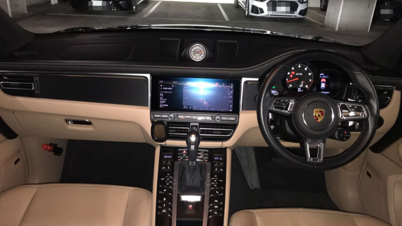 内装インパネ全体