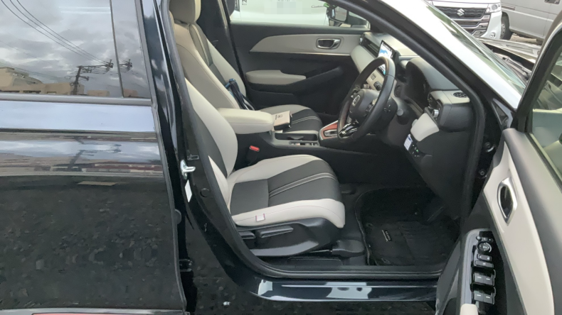 内装前方シート