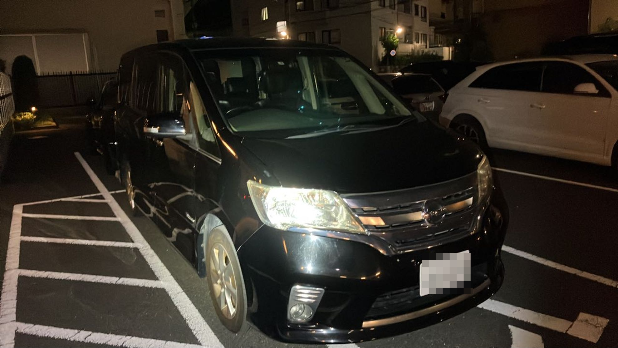 外装右前