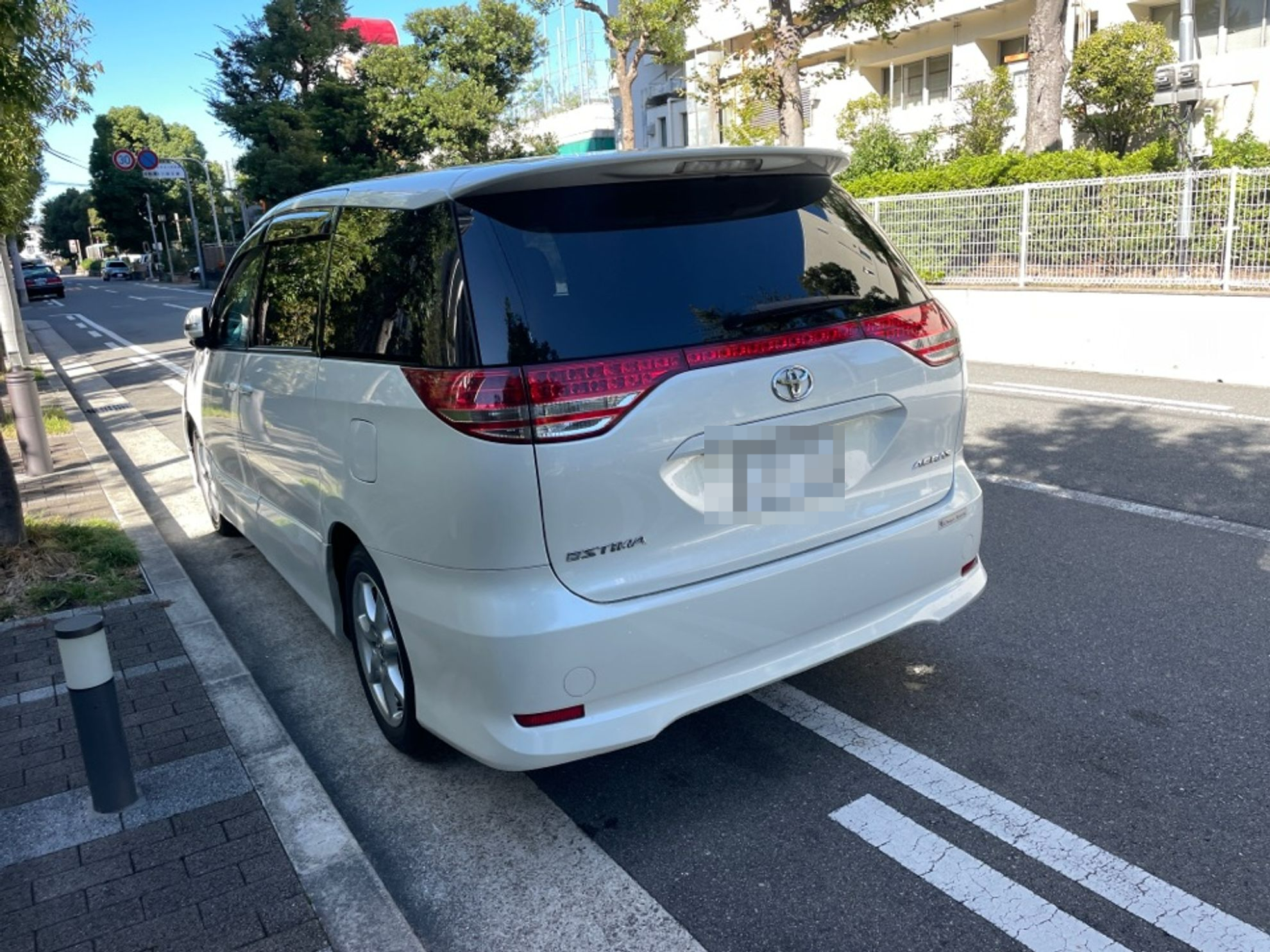 外装左後方