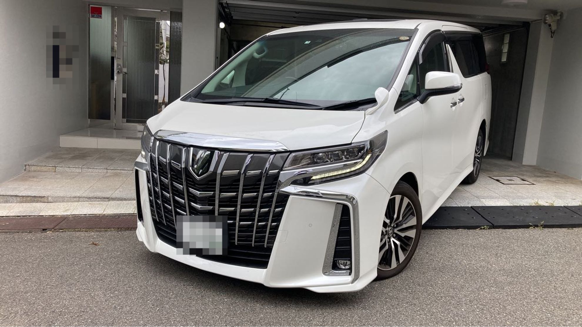 トヨタ アルファードの売買実績画像
