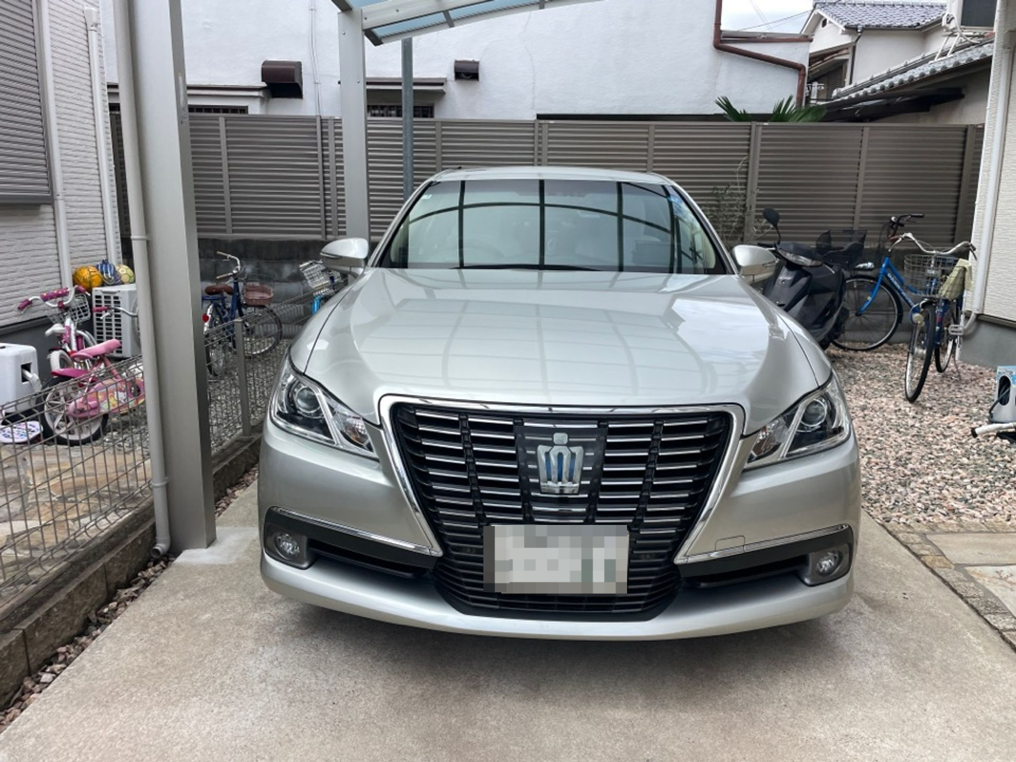 外装前方