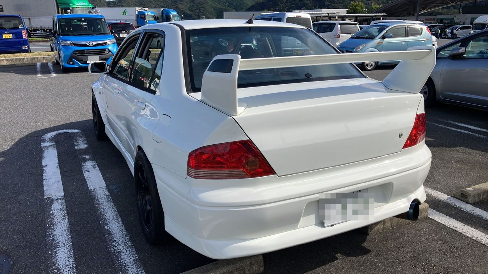 外装左後方