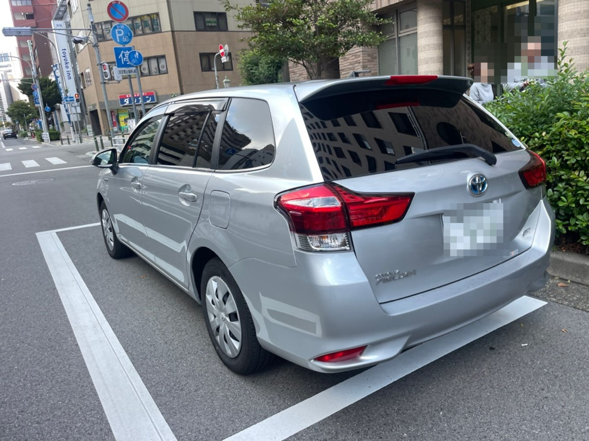 外装左後方