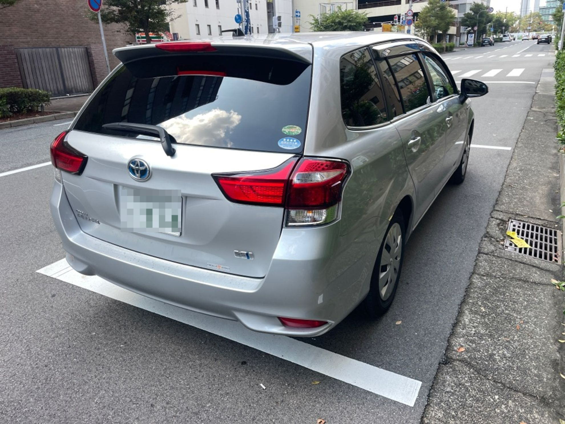 外装右後