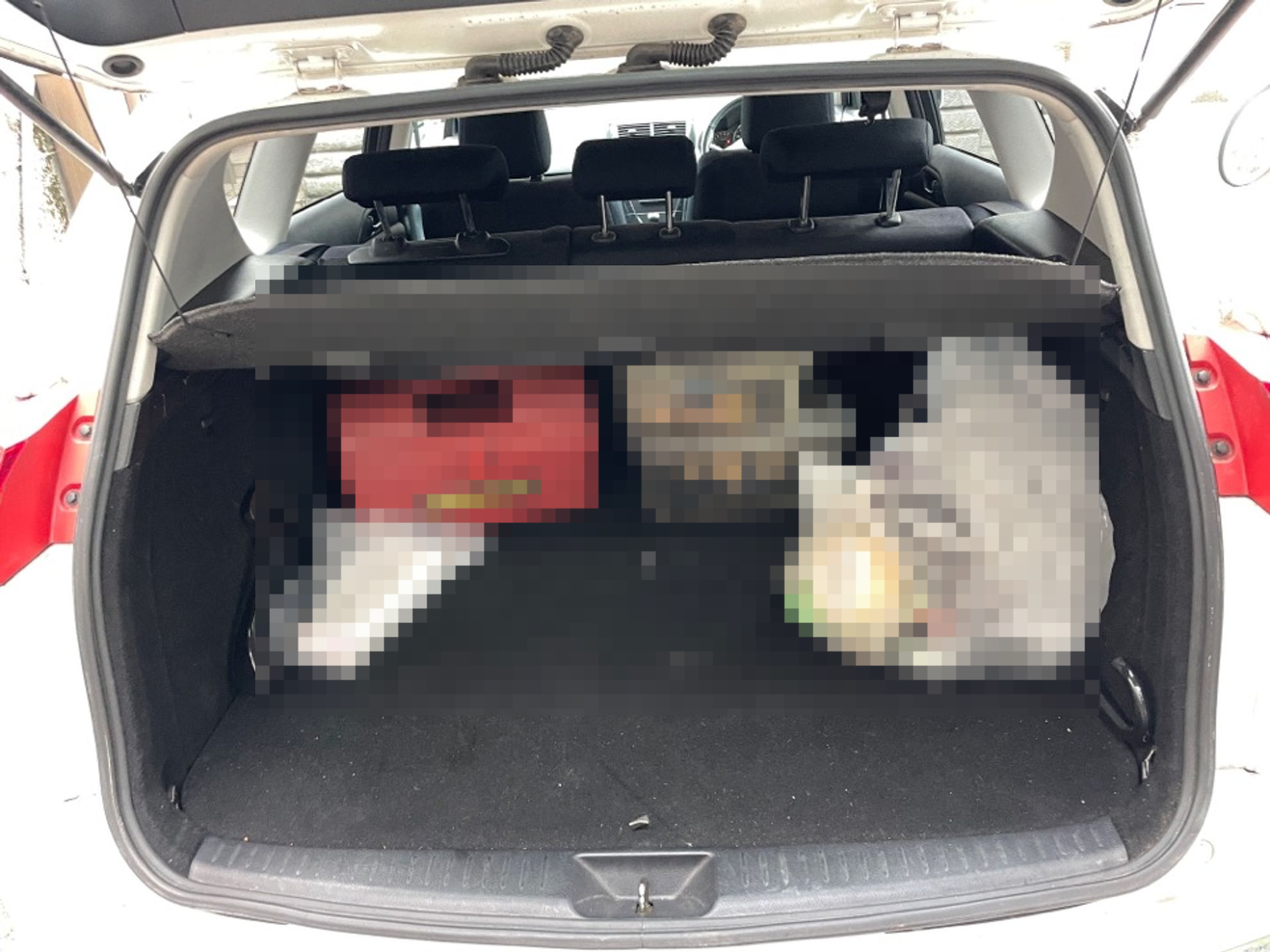 内装トランク