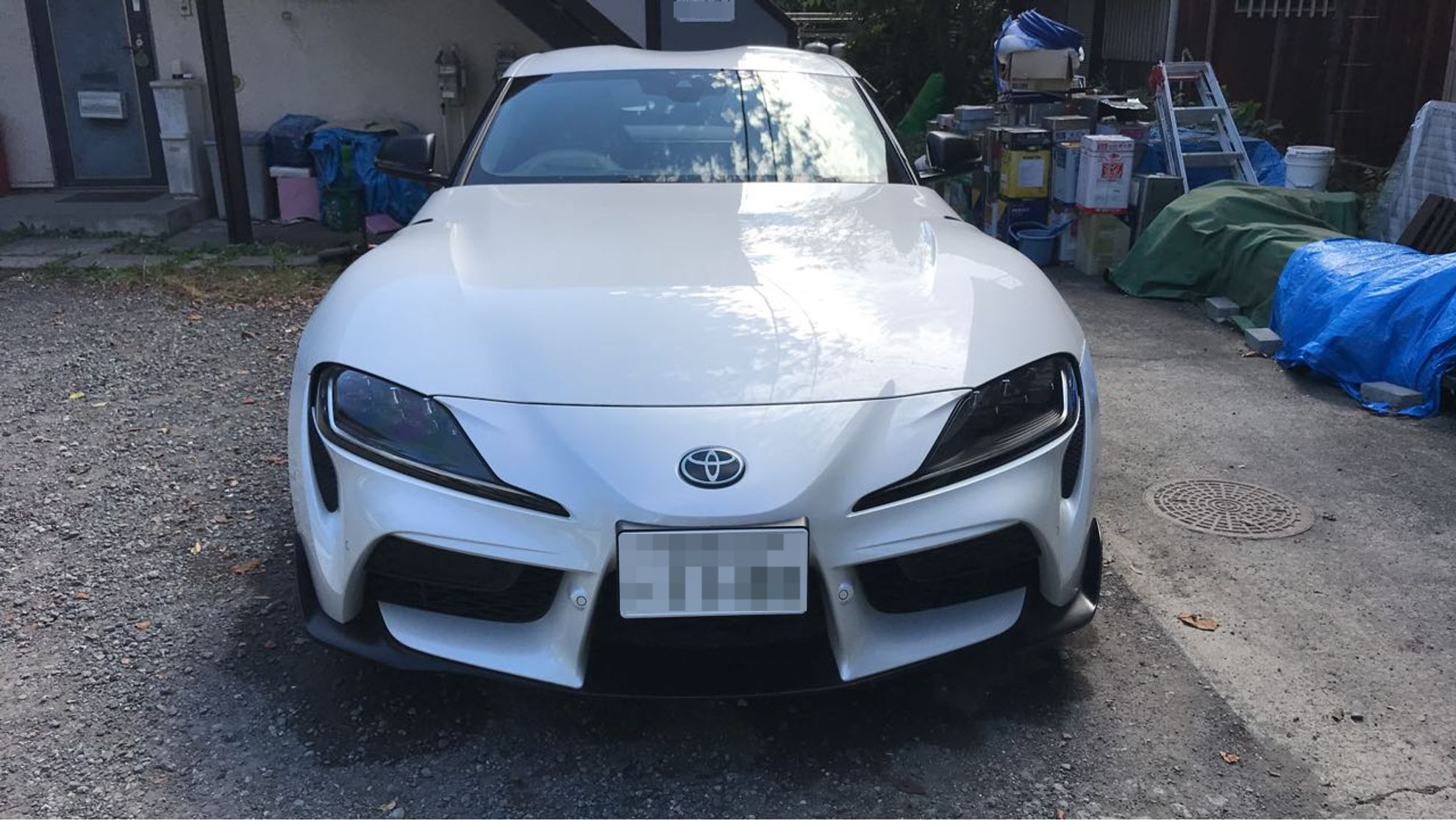 外装前方