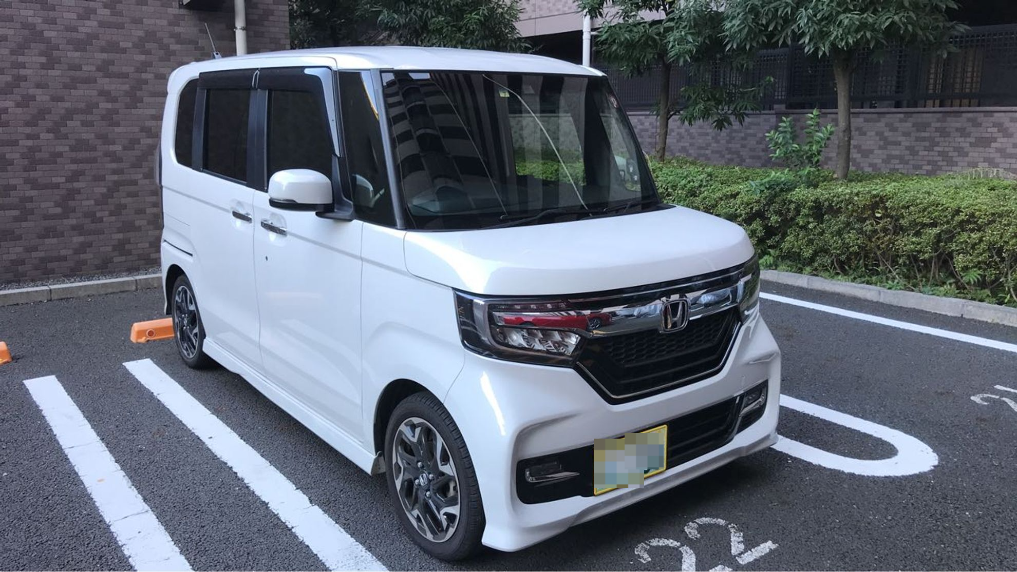 外装右前