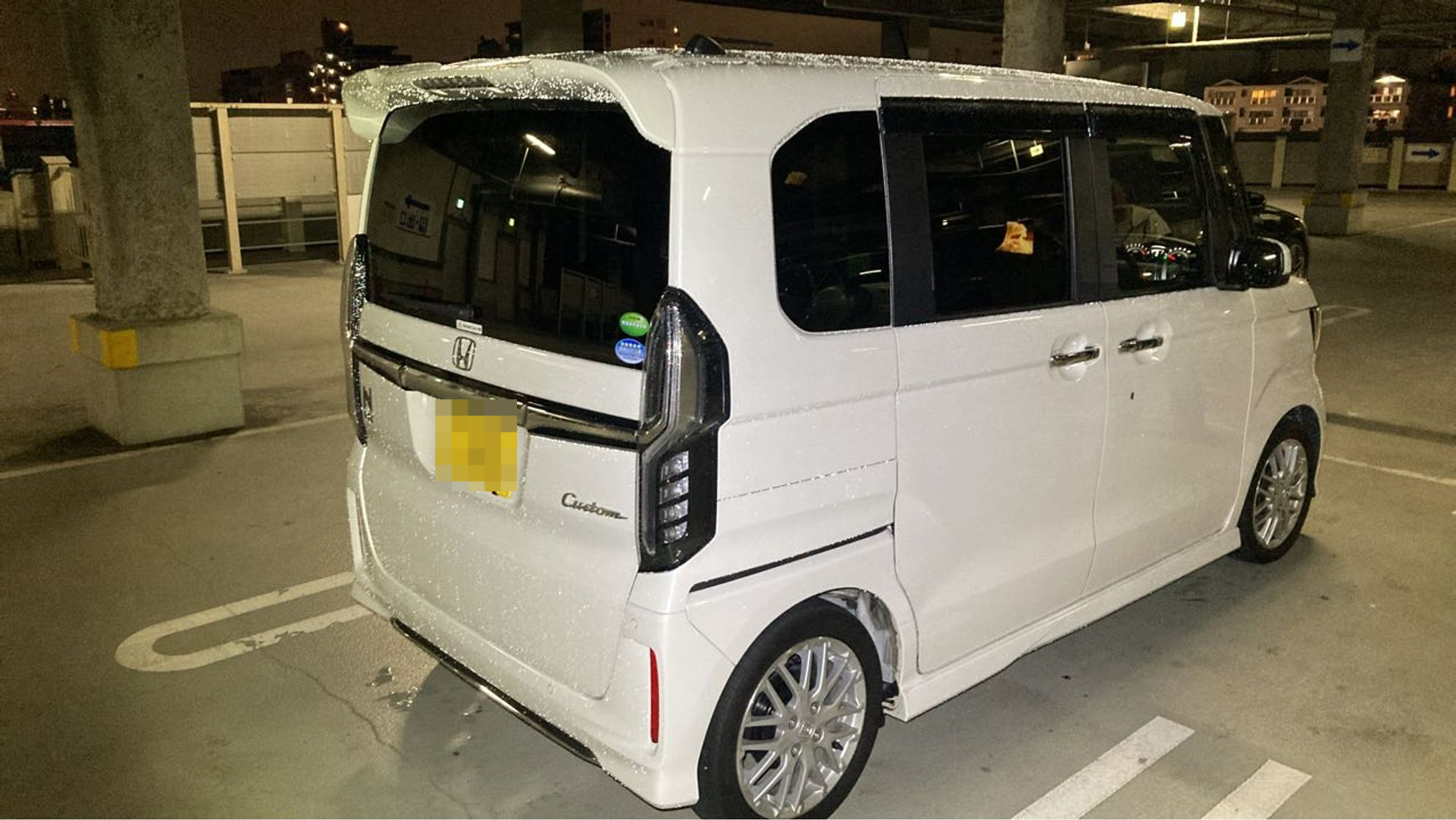 外装右後