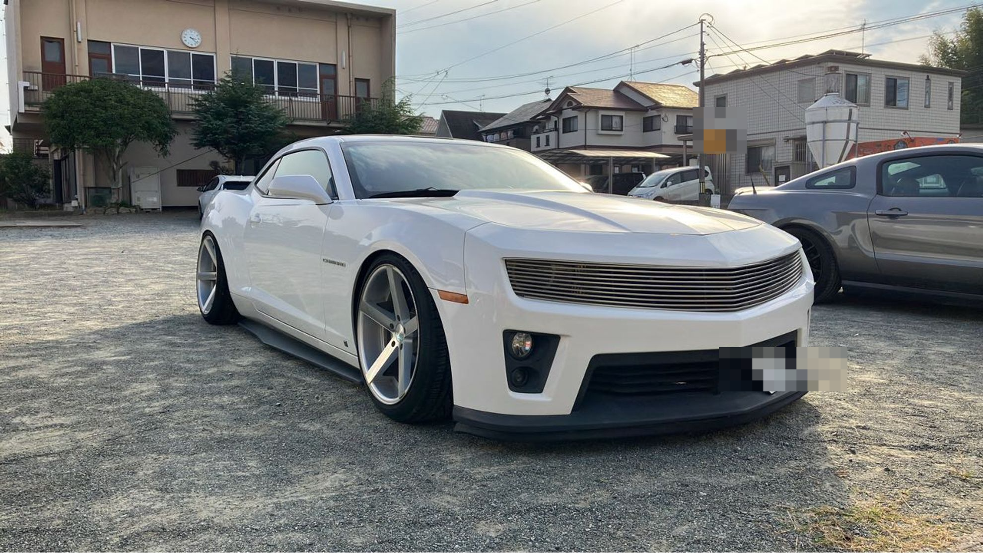 外装右前
