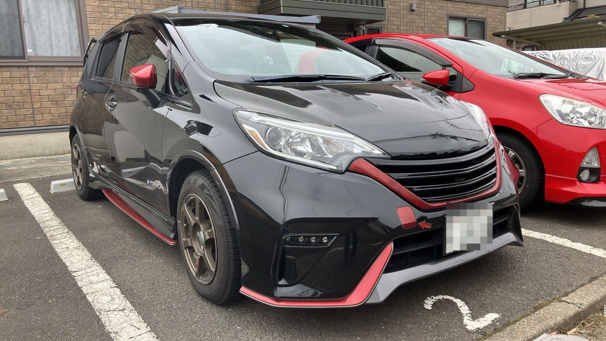 外装右前