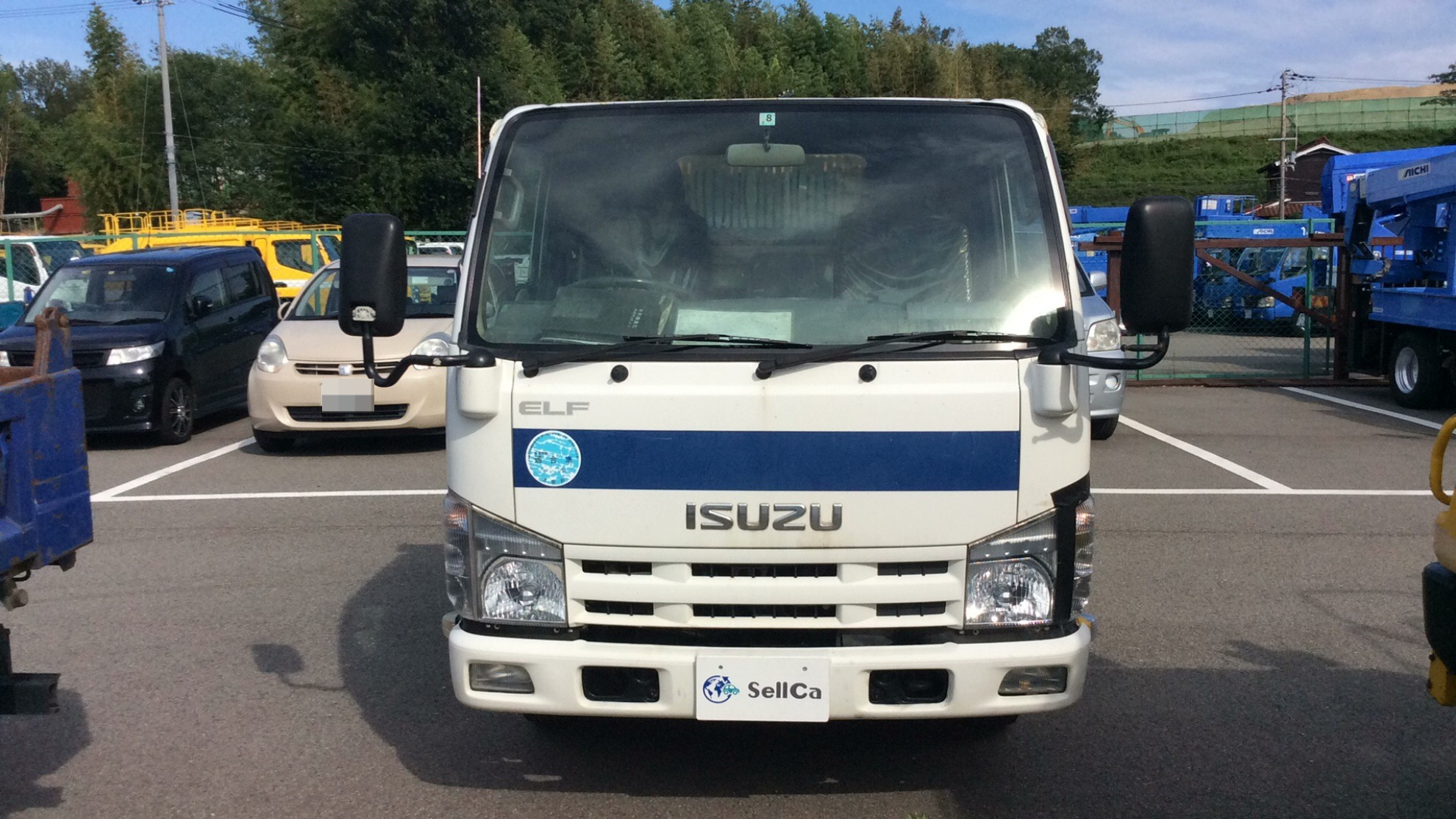 外装前方