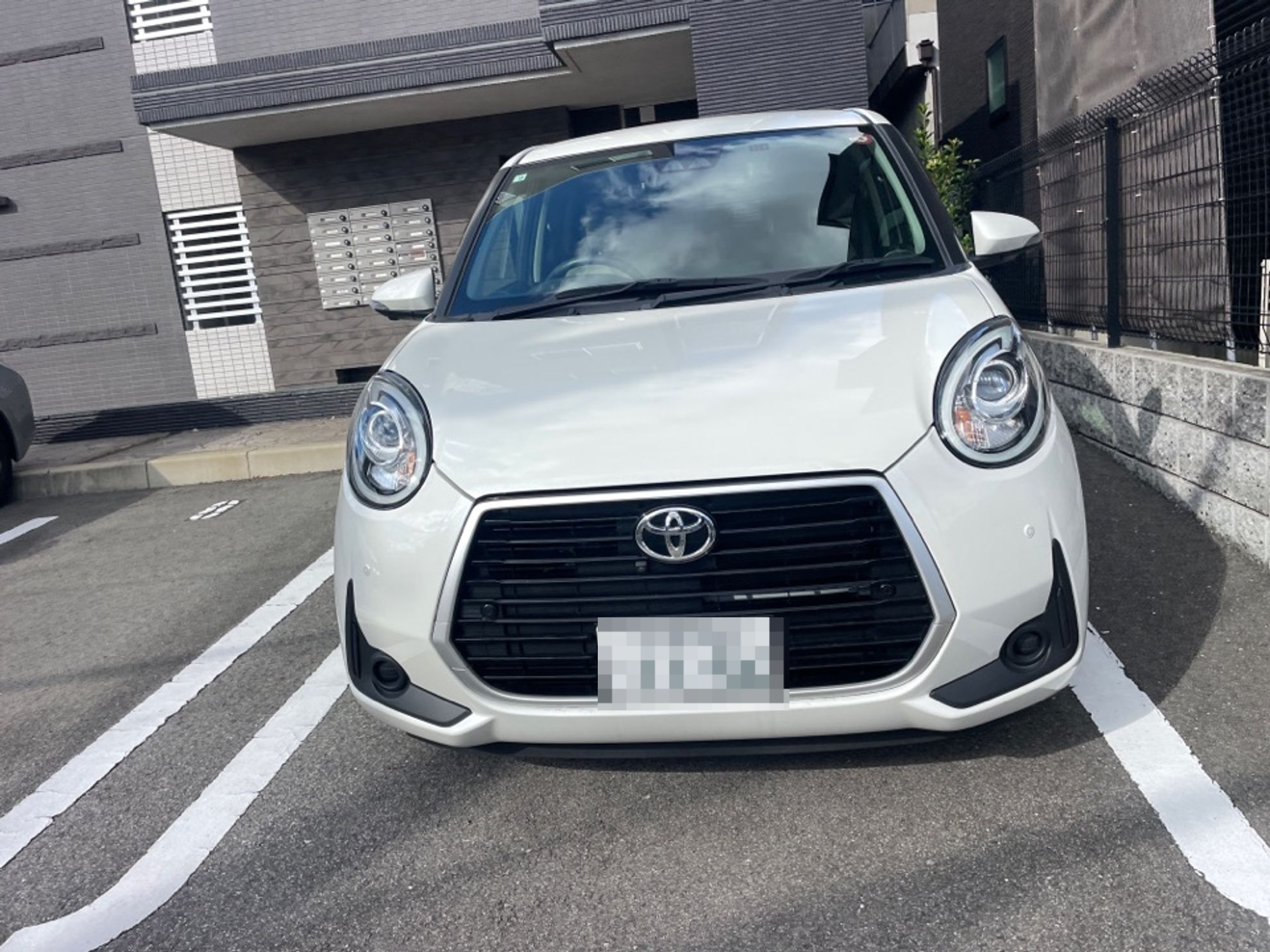 外装前方