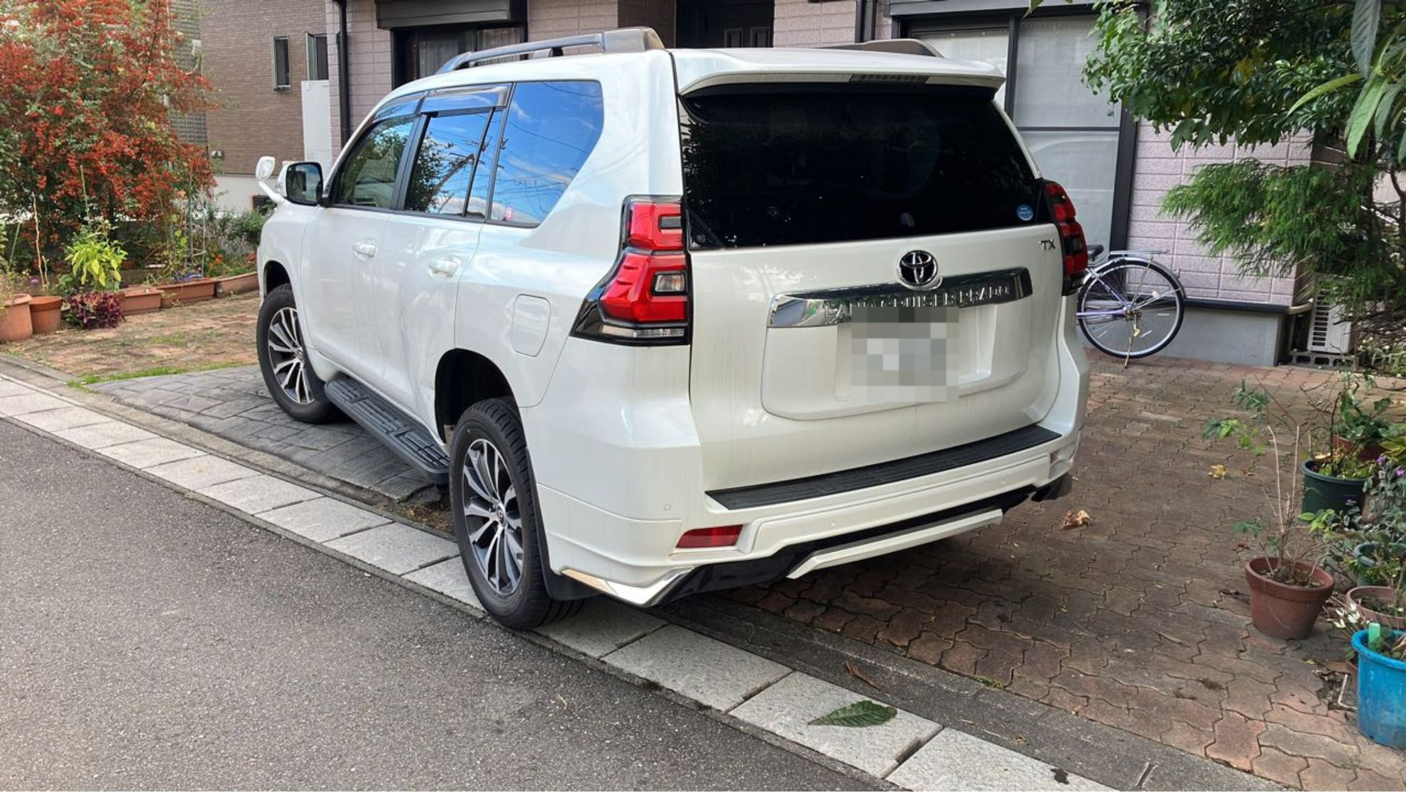 外装左後方