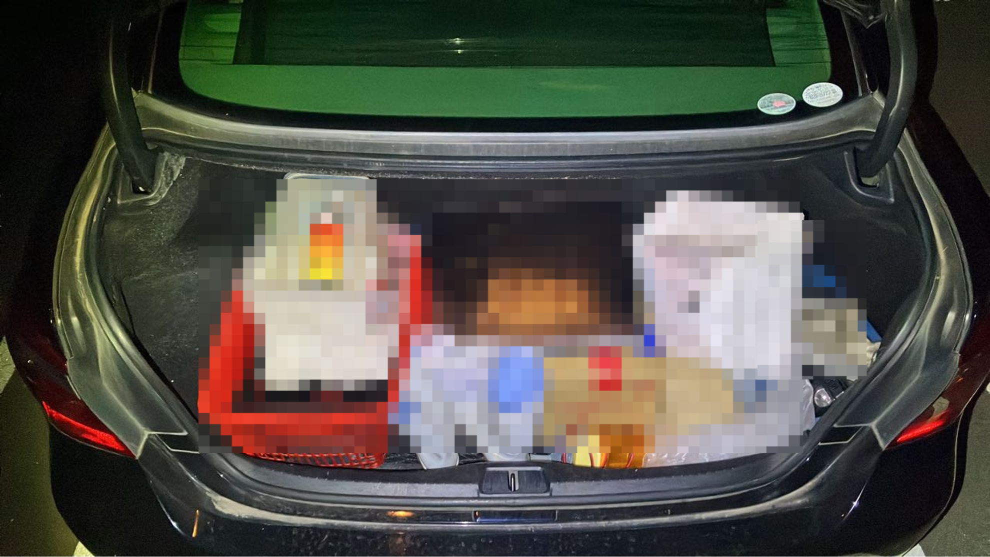 内装トランク