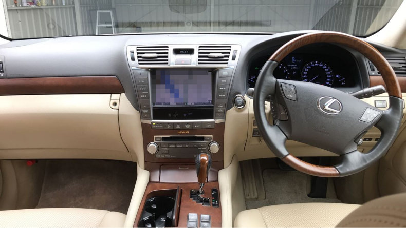 内装インパネ全体