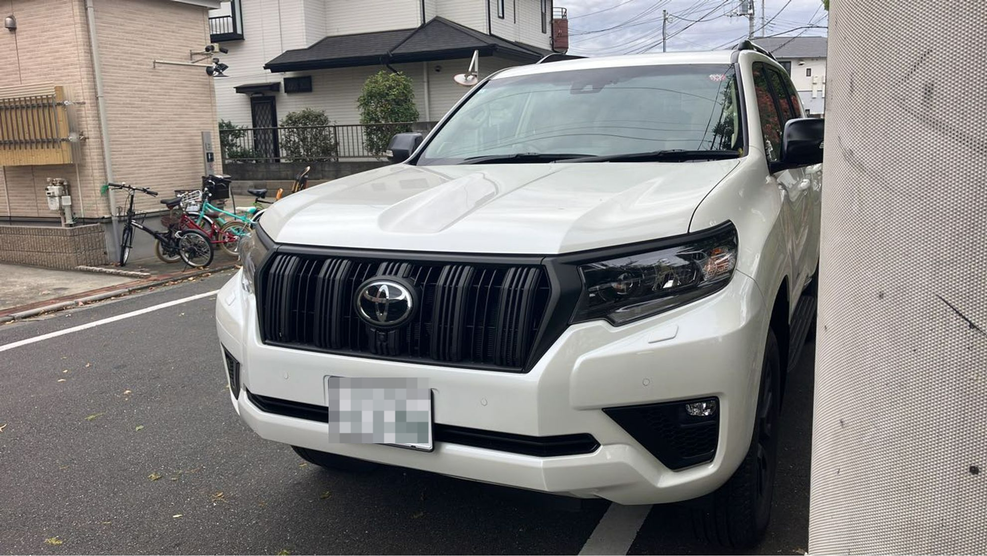 外装右前