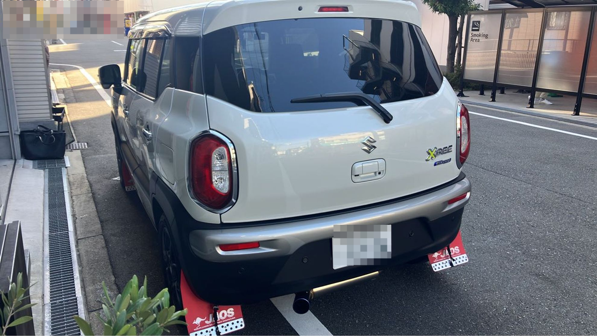 外装左後方