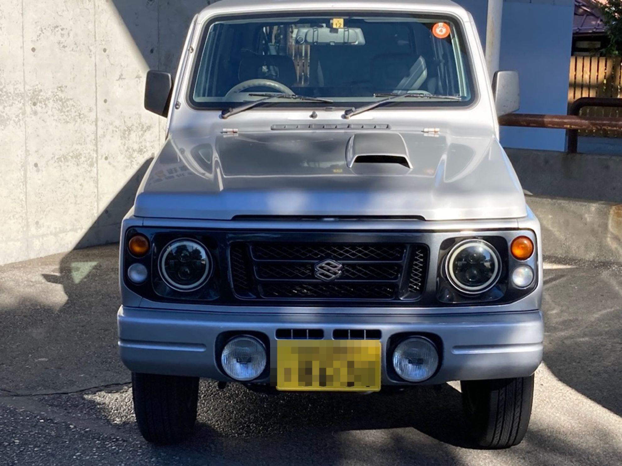 外装前方