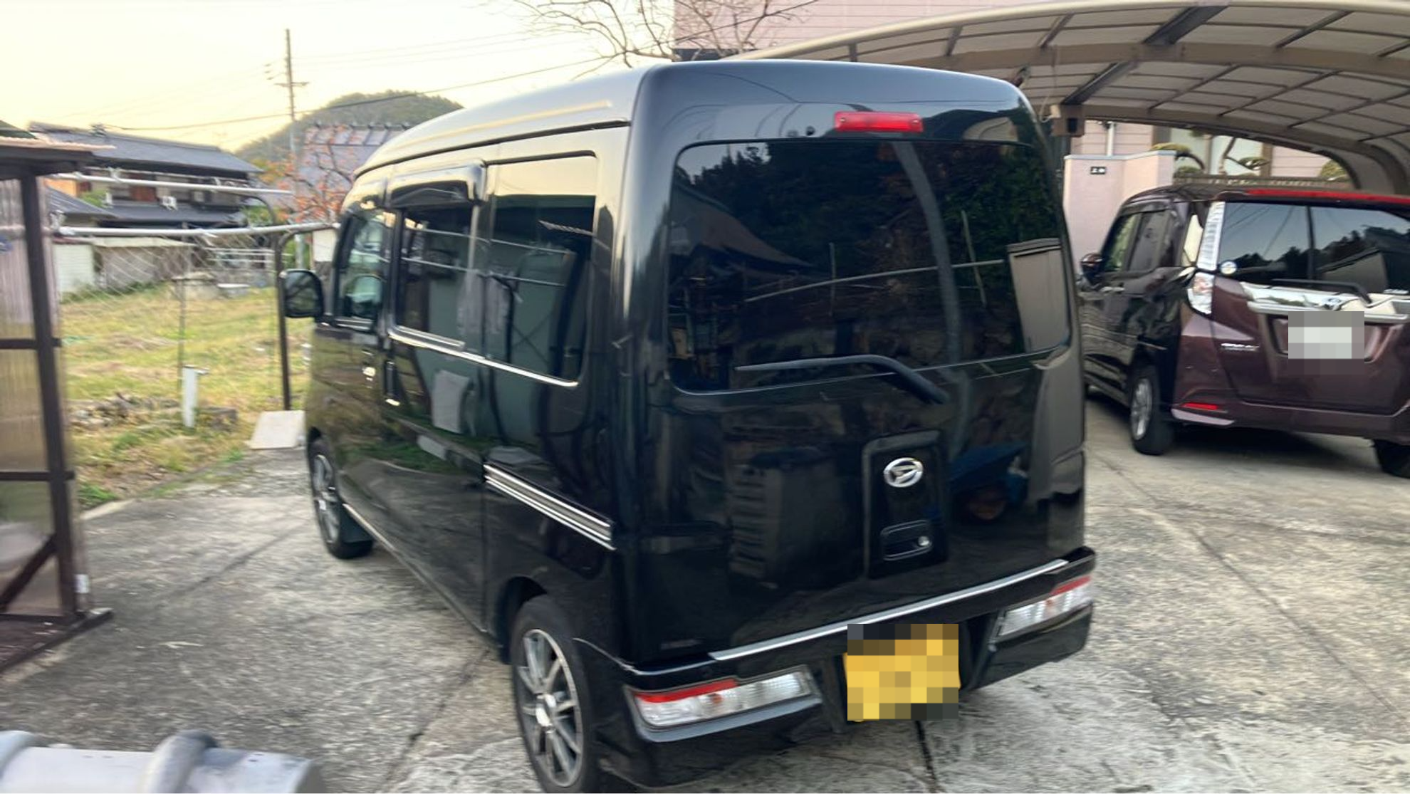外装左後方