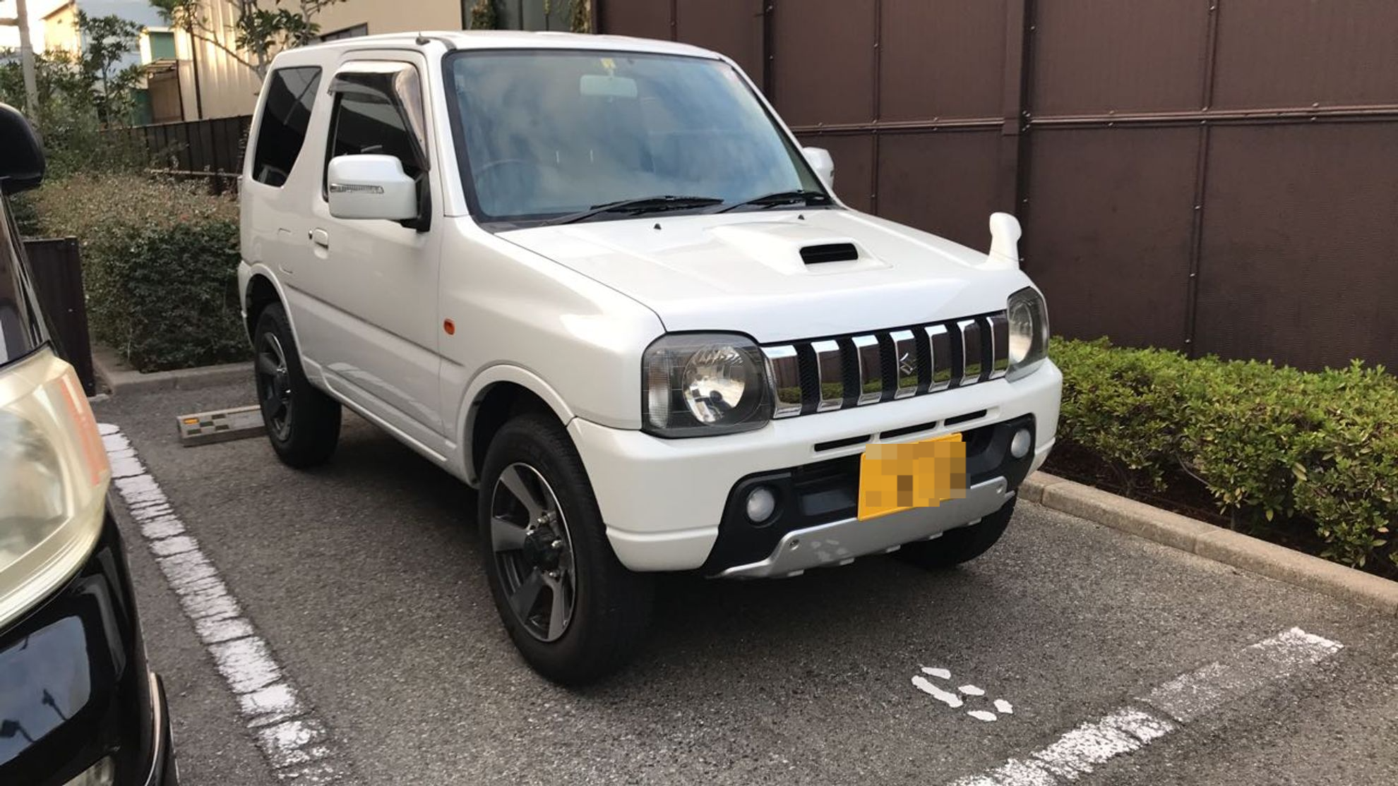 外装右前