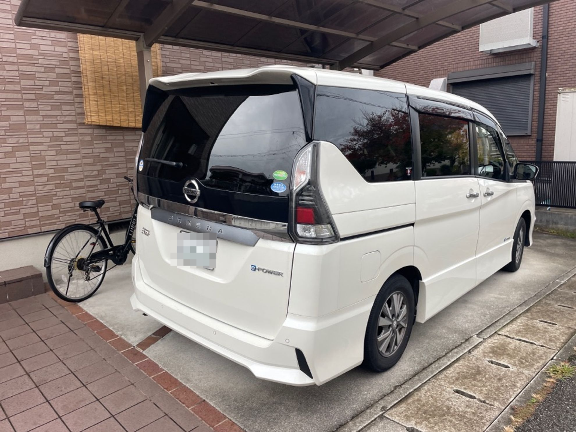 外装右後
