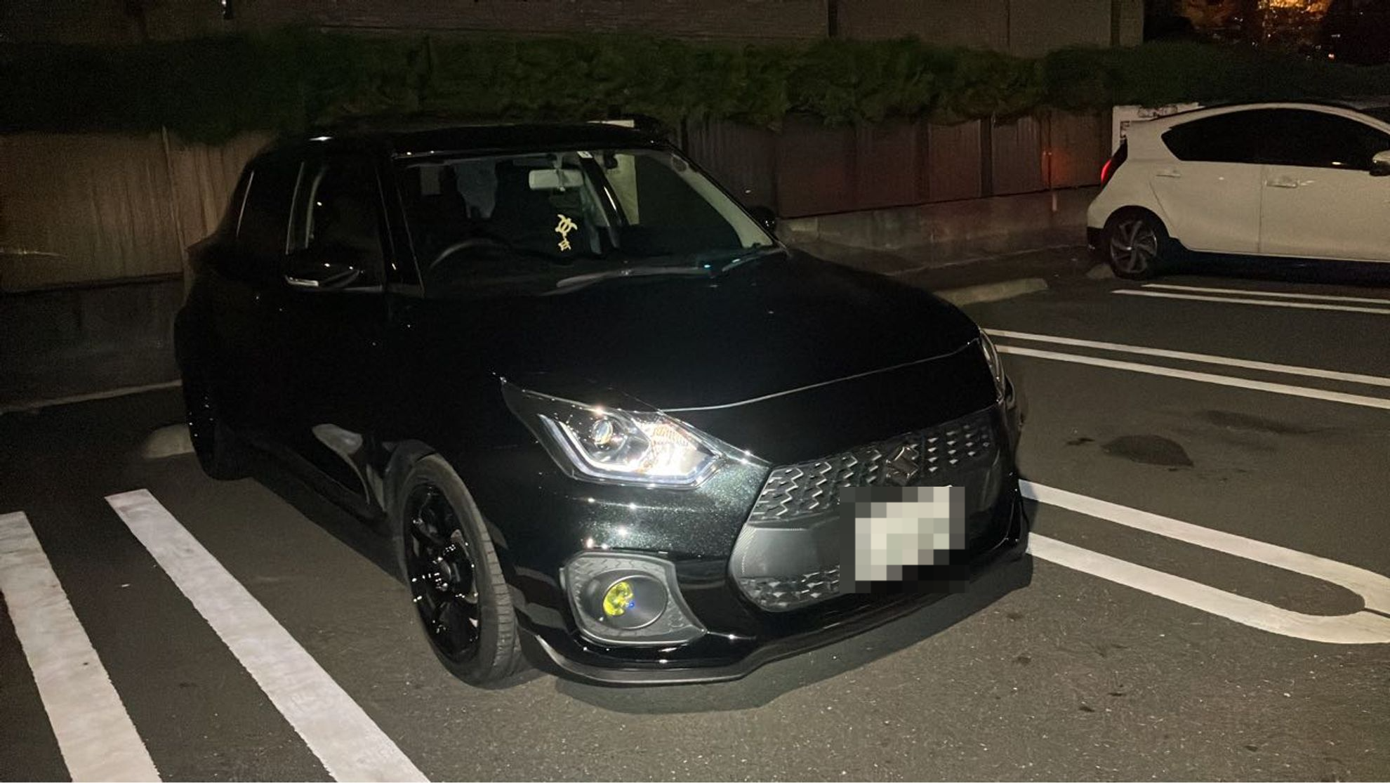 外装右前