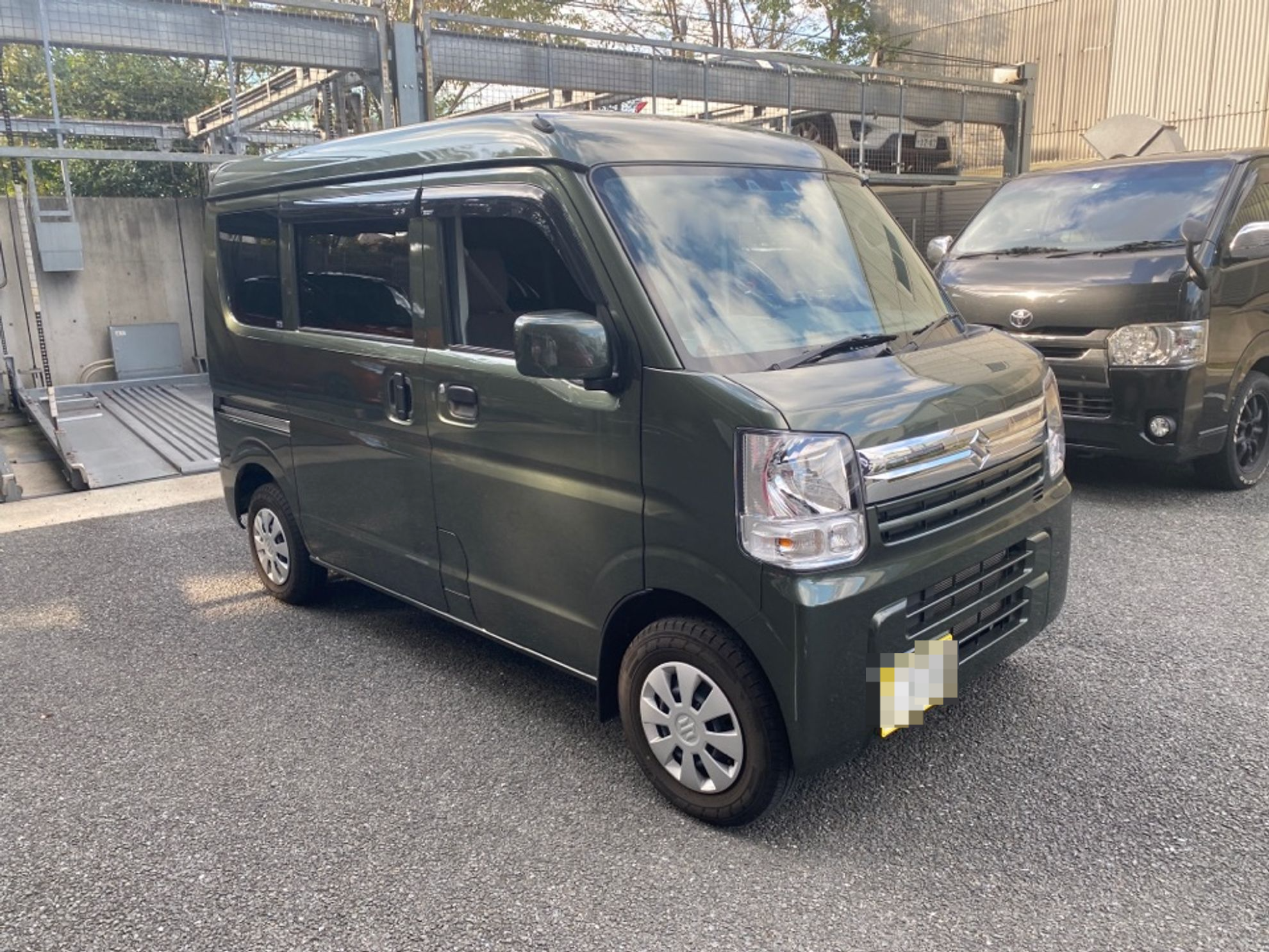 外装右前