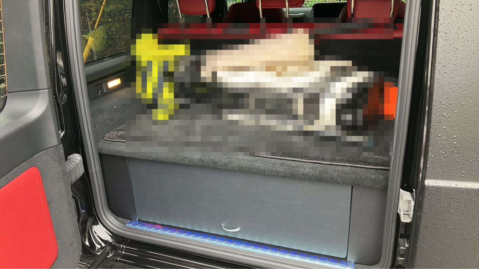 内装トランク