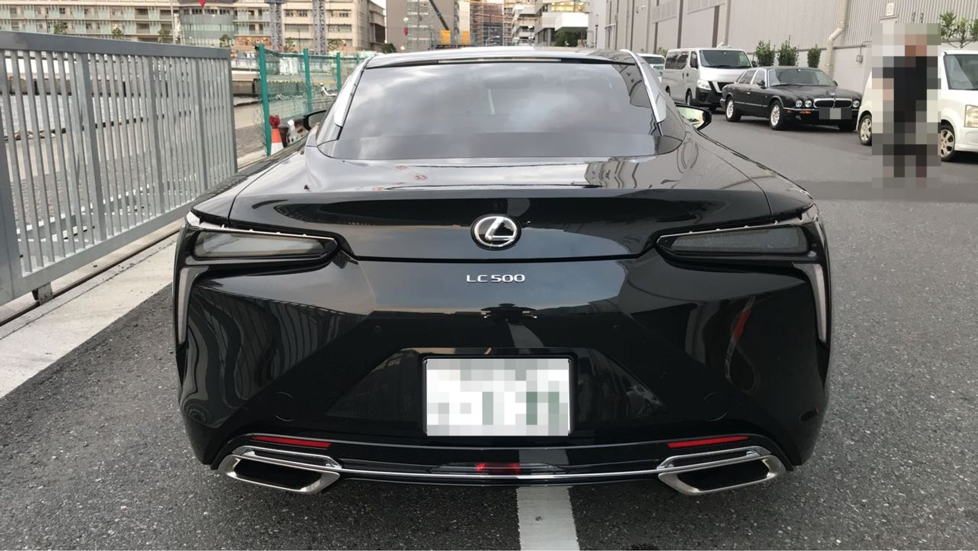 外装後方