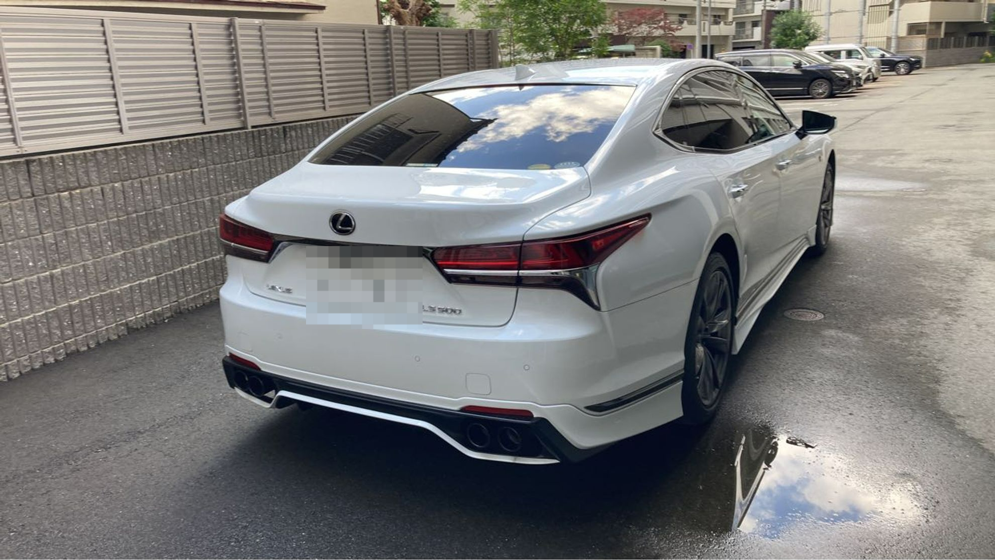 外装右後