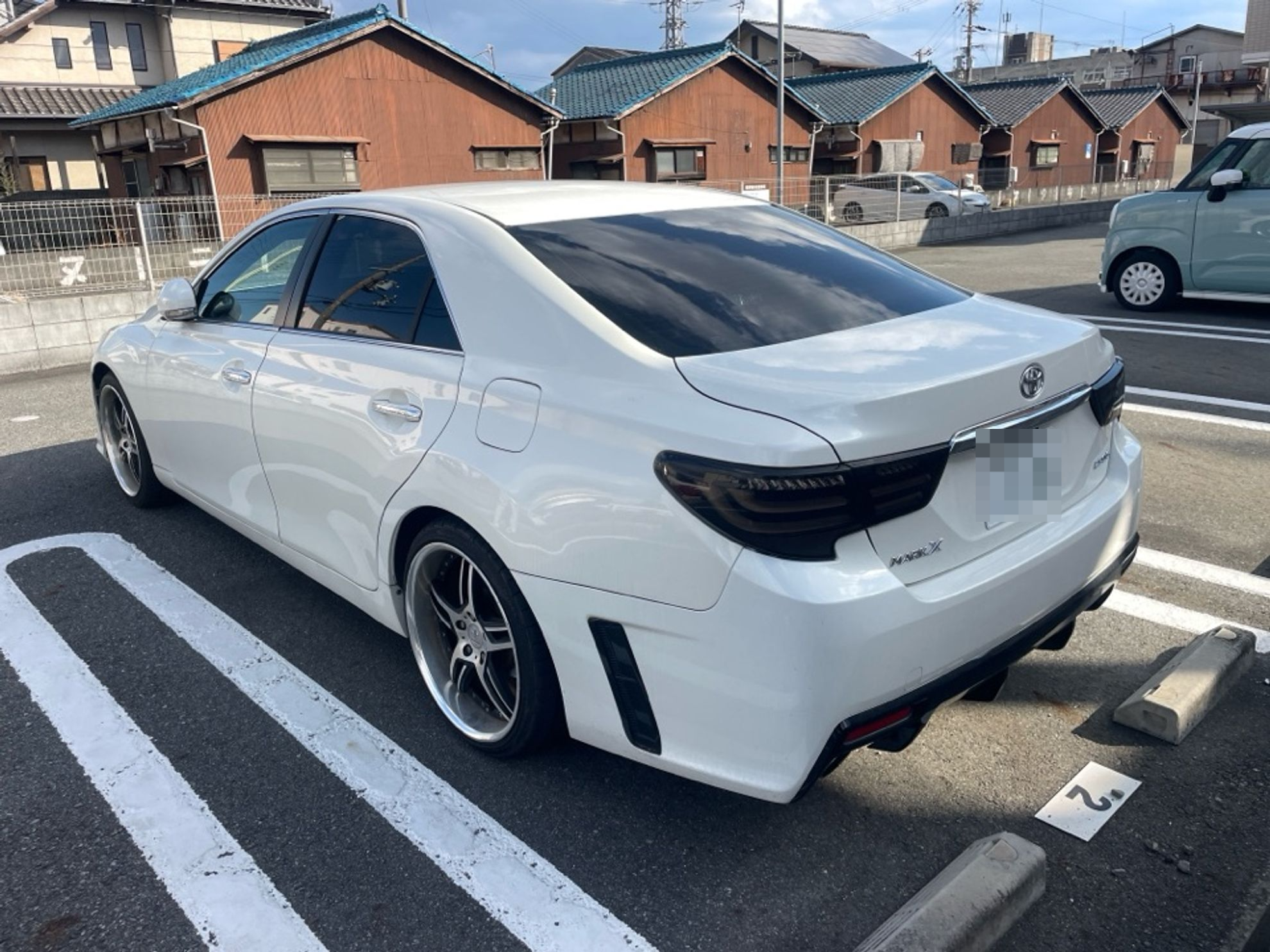 外装左後方