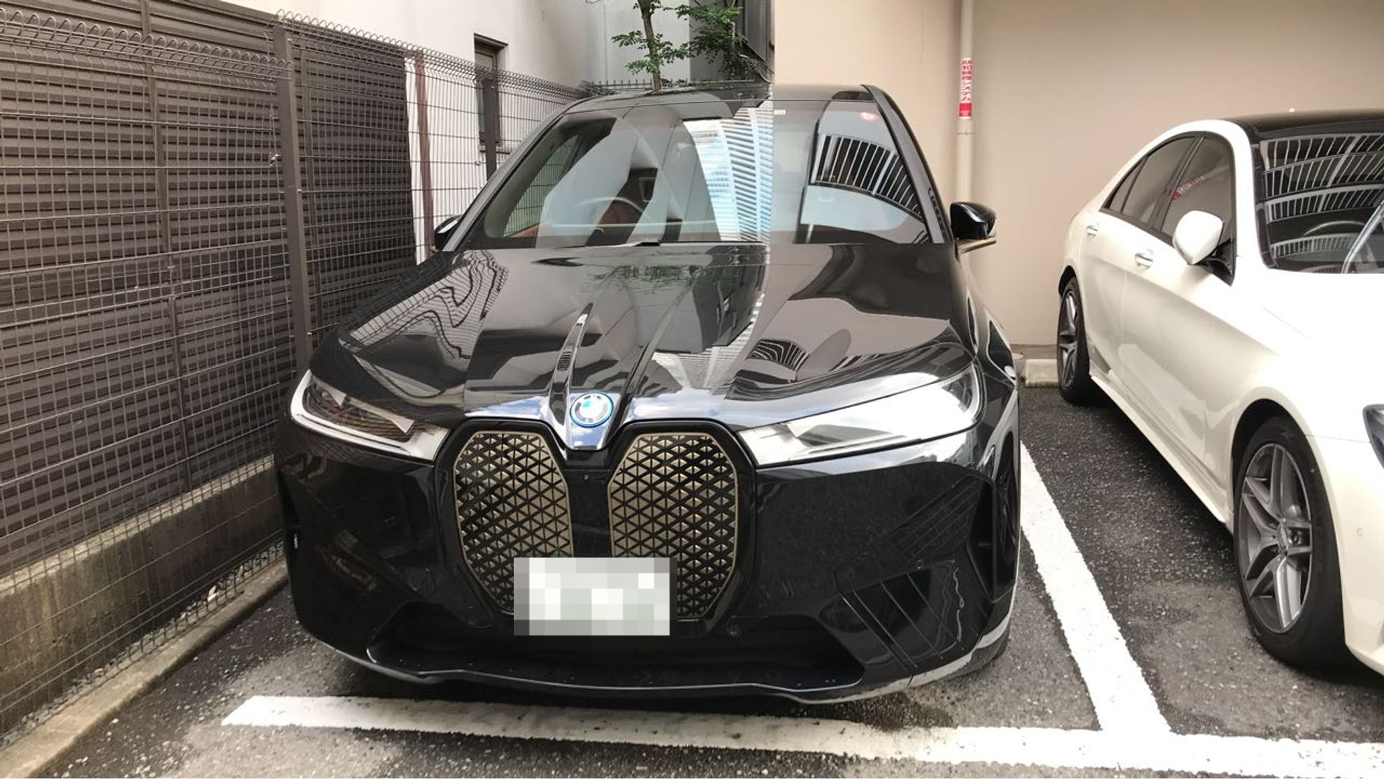 外装前方