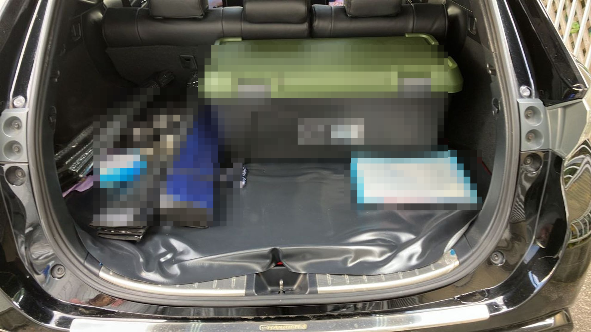 内装トランク