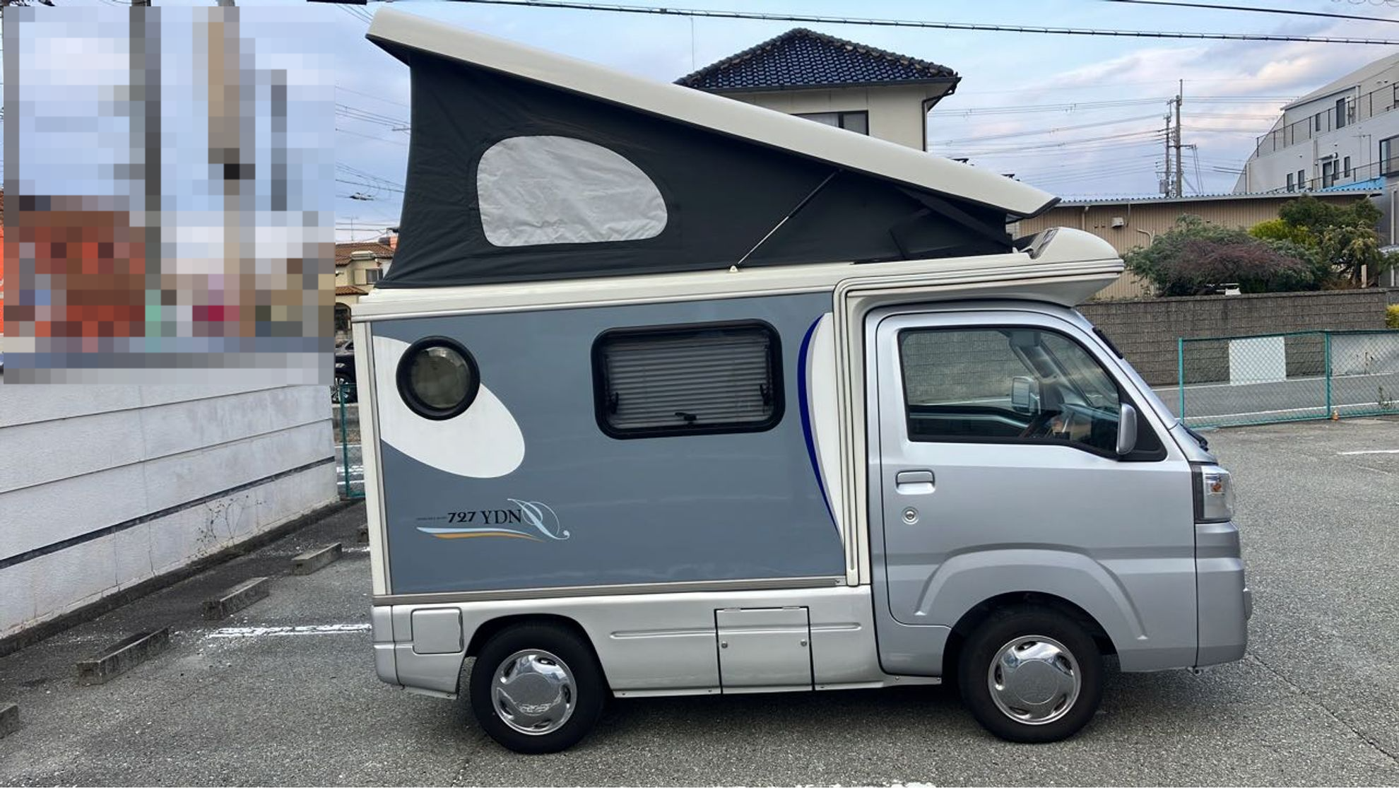 外装右