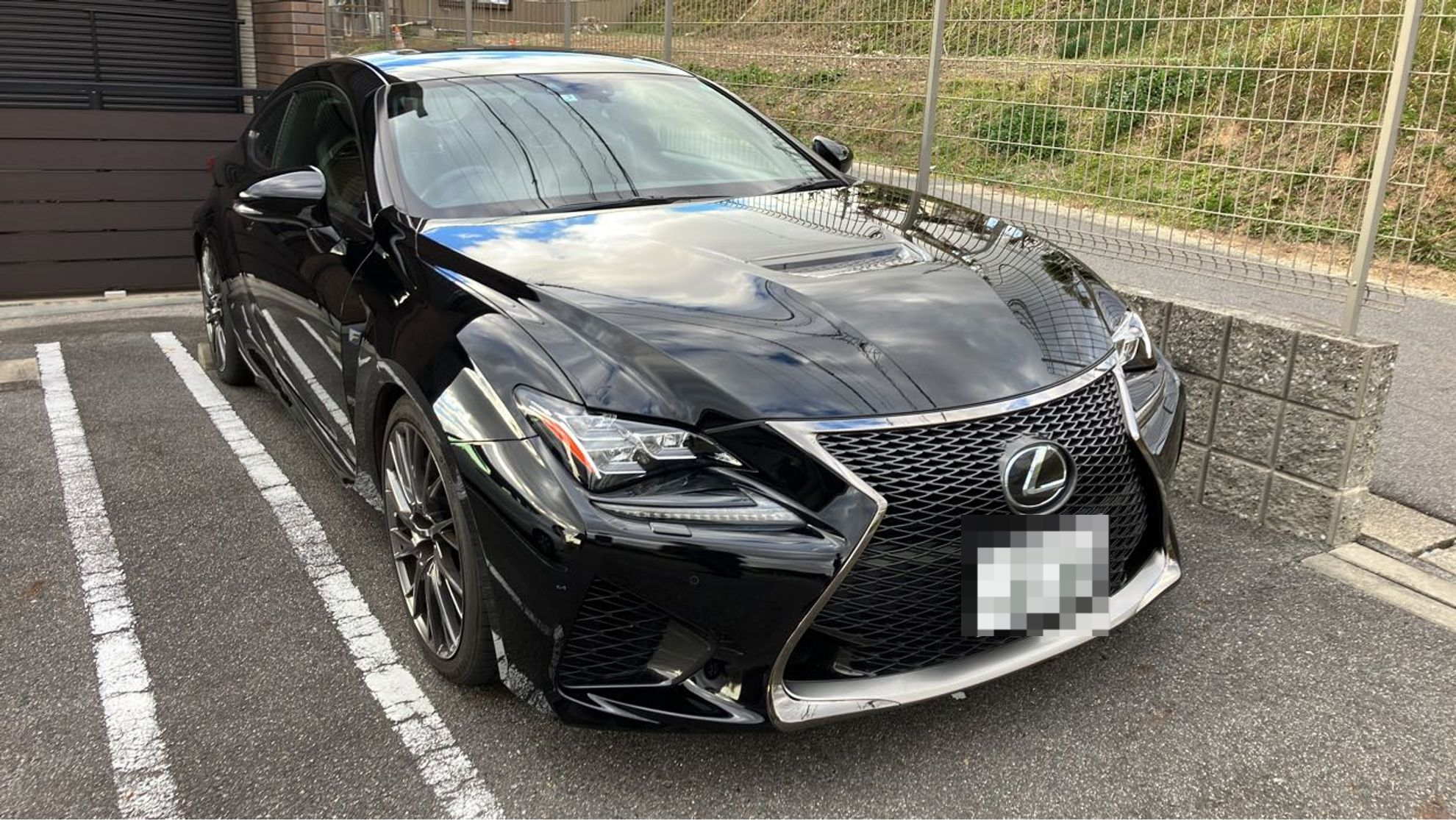外装右前