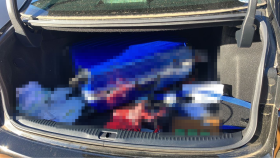 内装トランク
