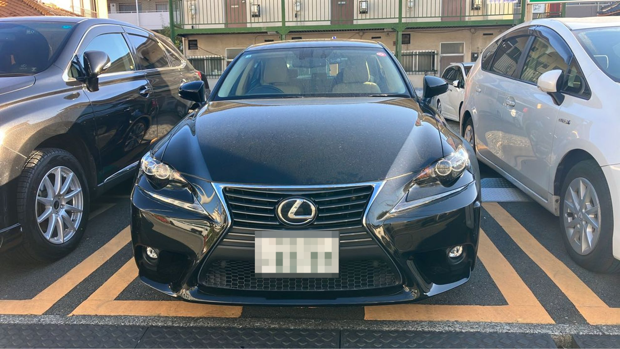 外装前方