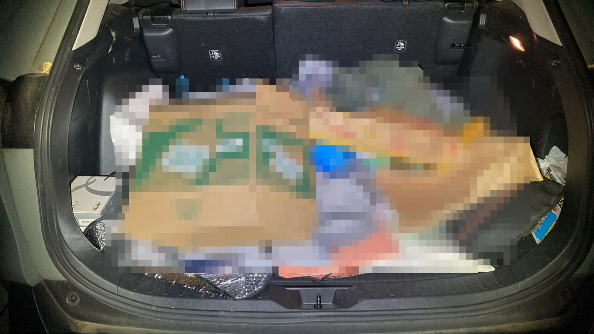 内装トランク