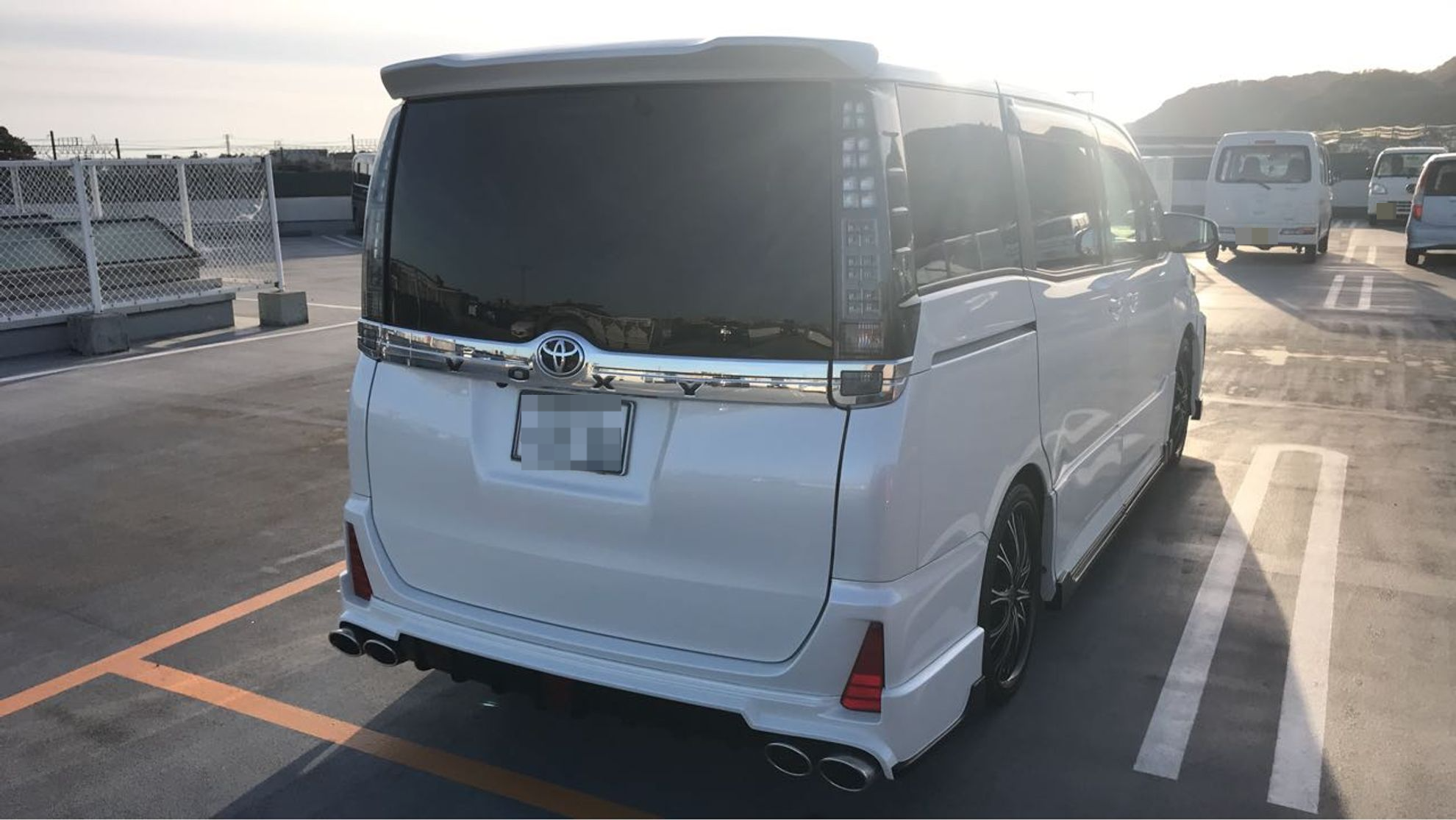 外装右後