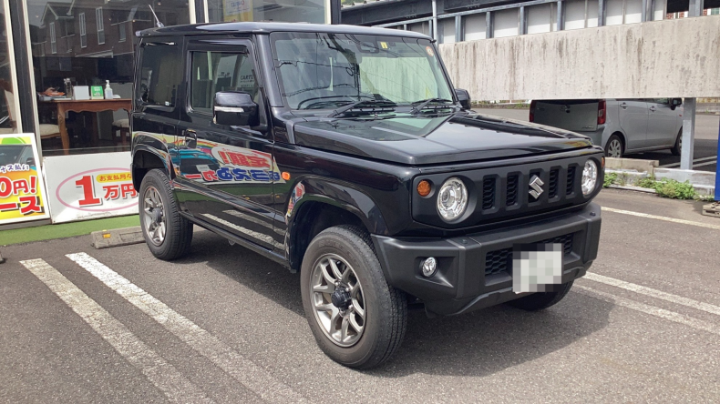 外装右前