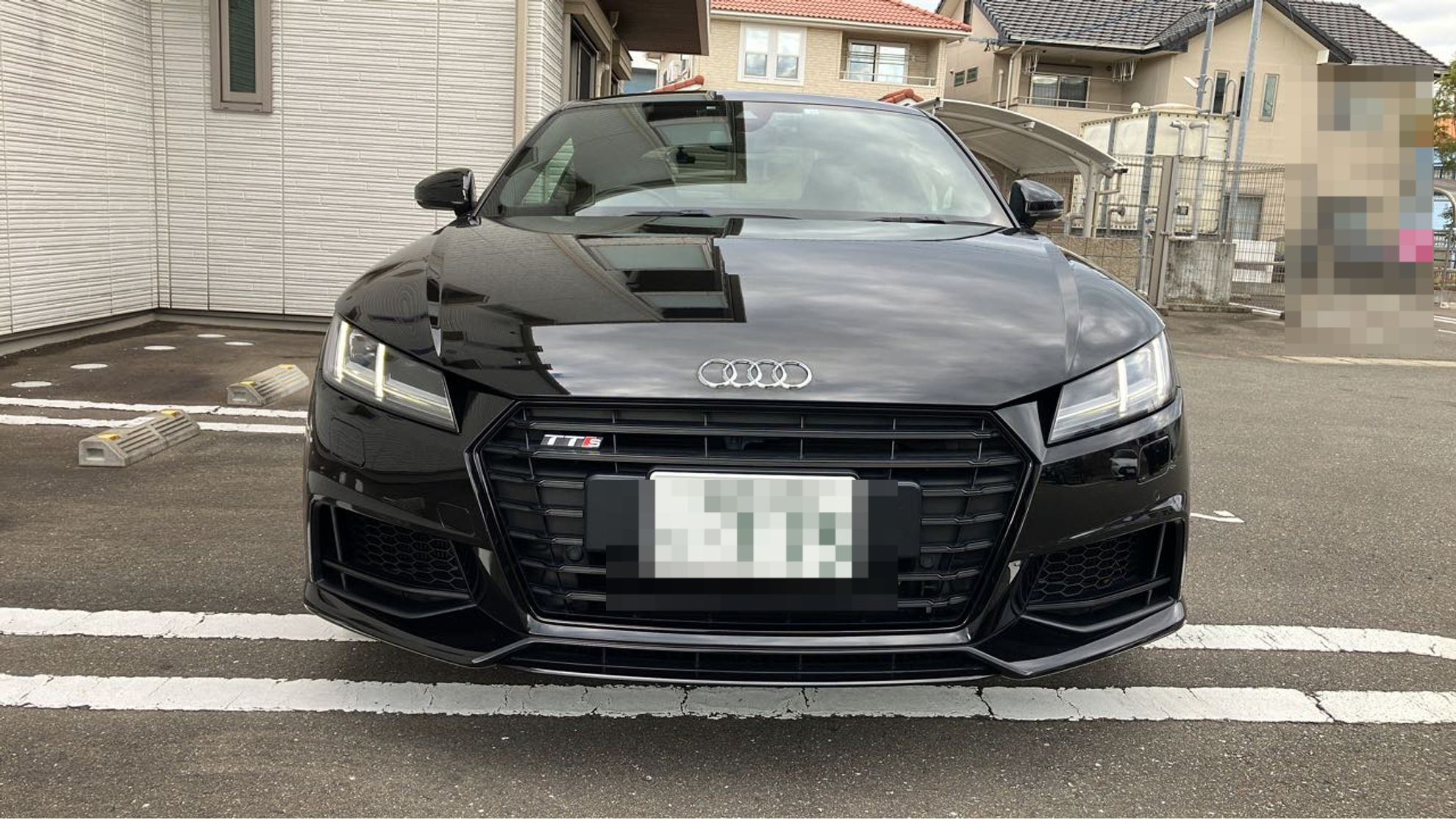 外装前方