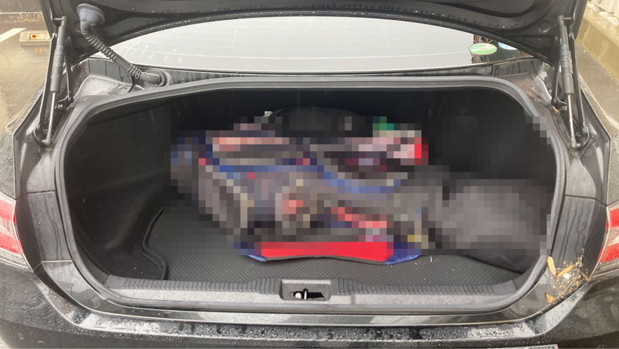 内装トランク