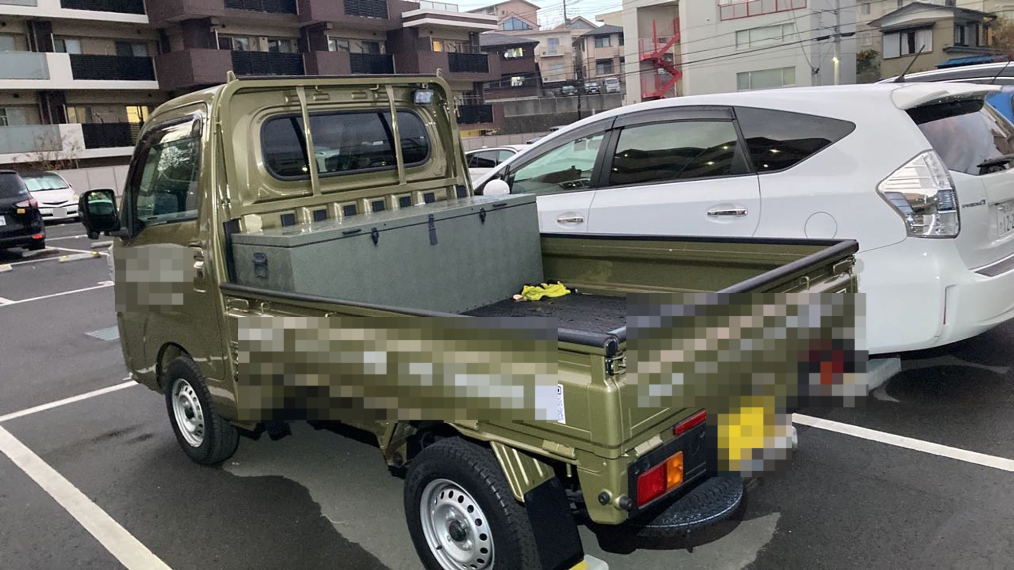 外装左後方