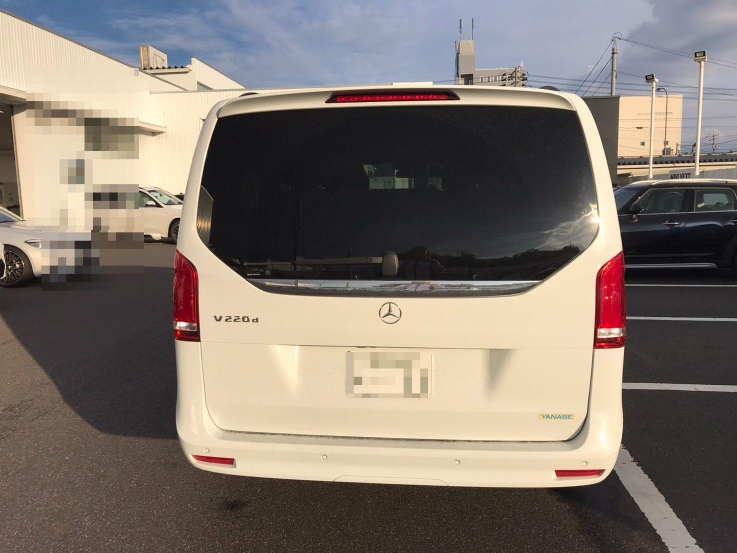 外装右前