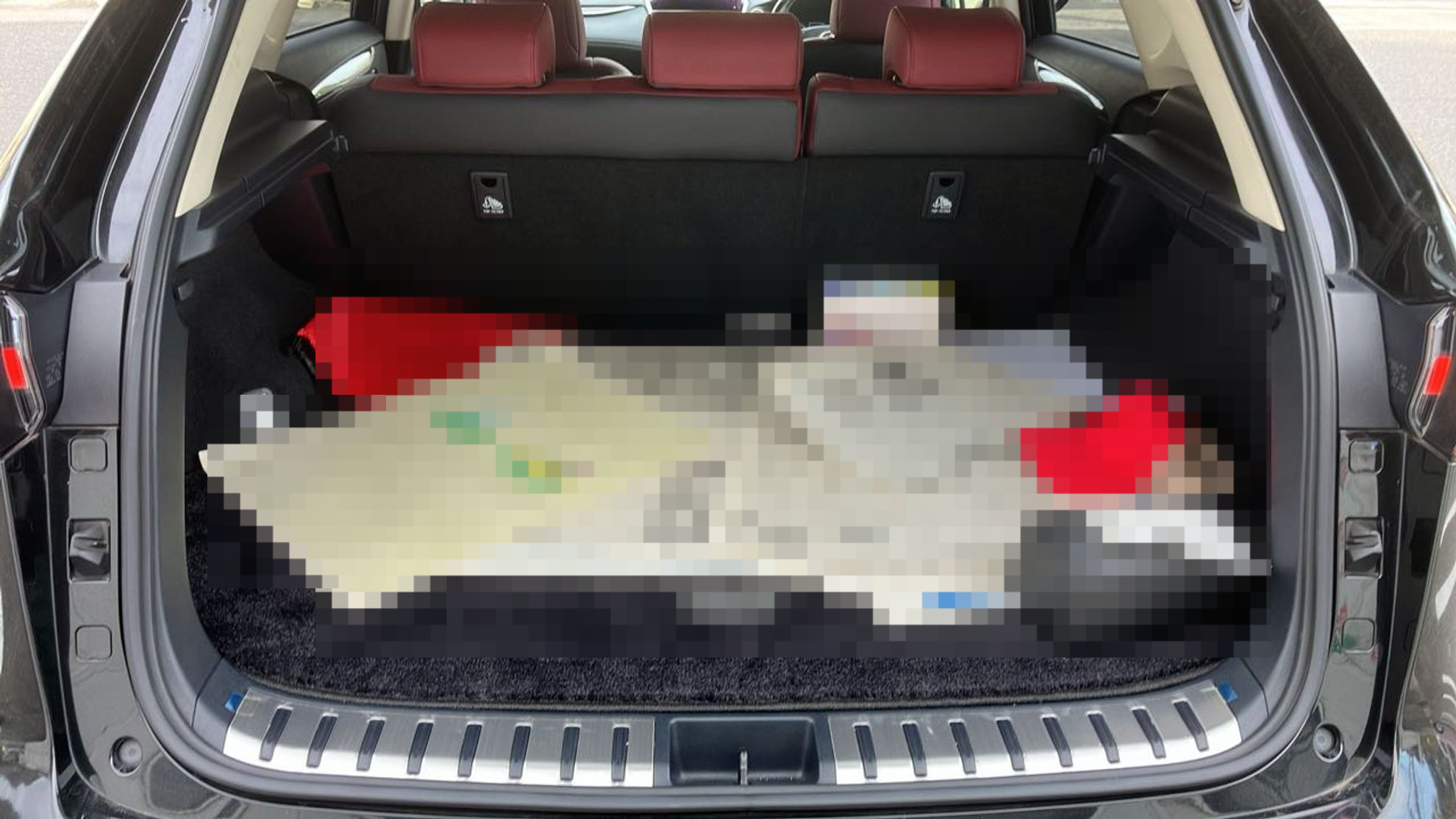 内装トランク